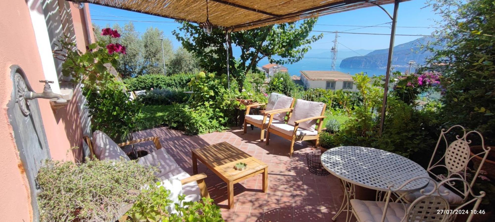 Lally'S Garden Bed and Breakfast Sorrento Eksteriør billede
